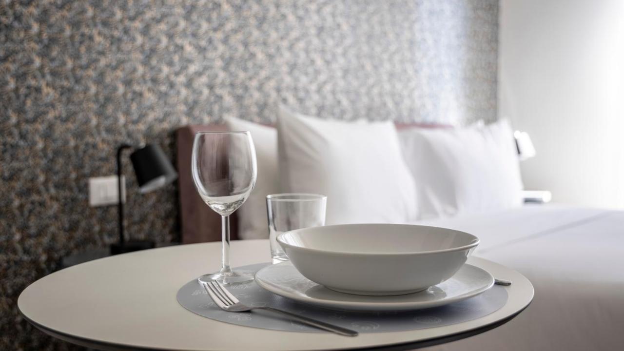 Italianway - The B Village Business Milan Extérieur photo