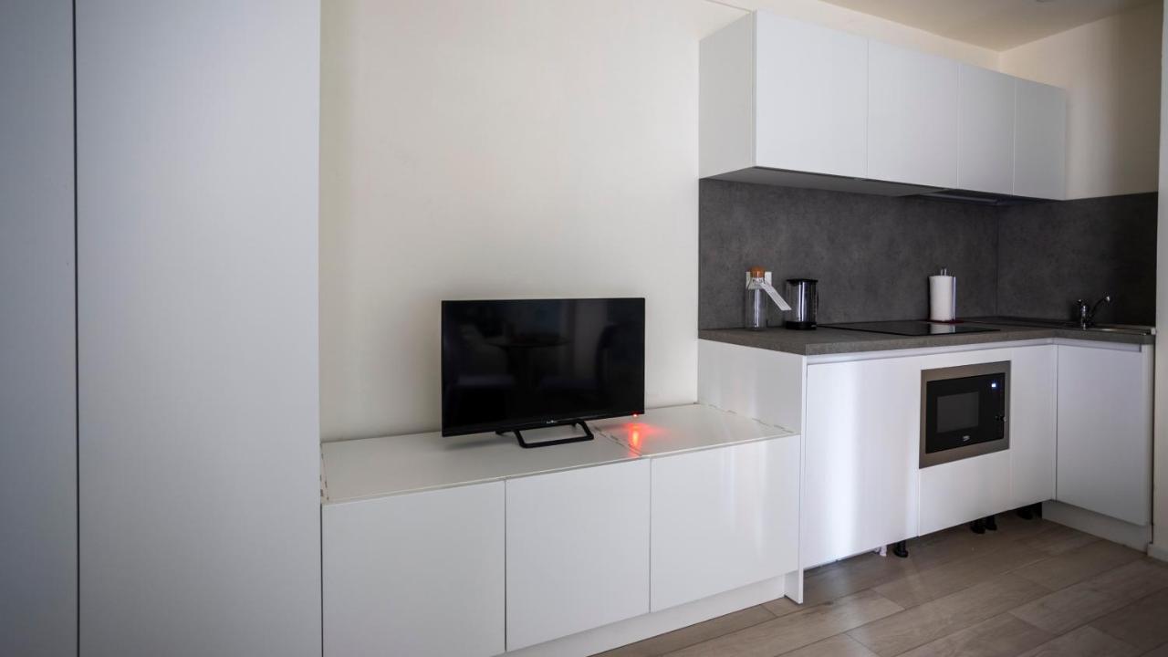 Italianway - The B Village Business Milan Extérieur photo