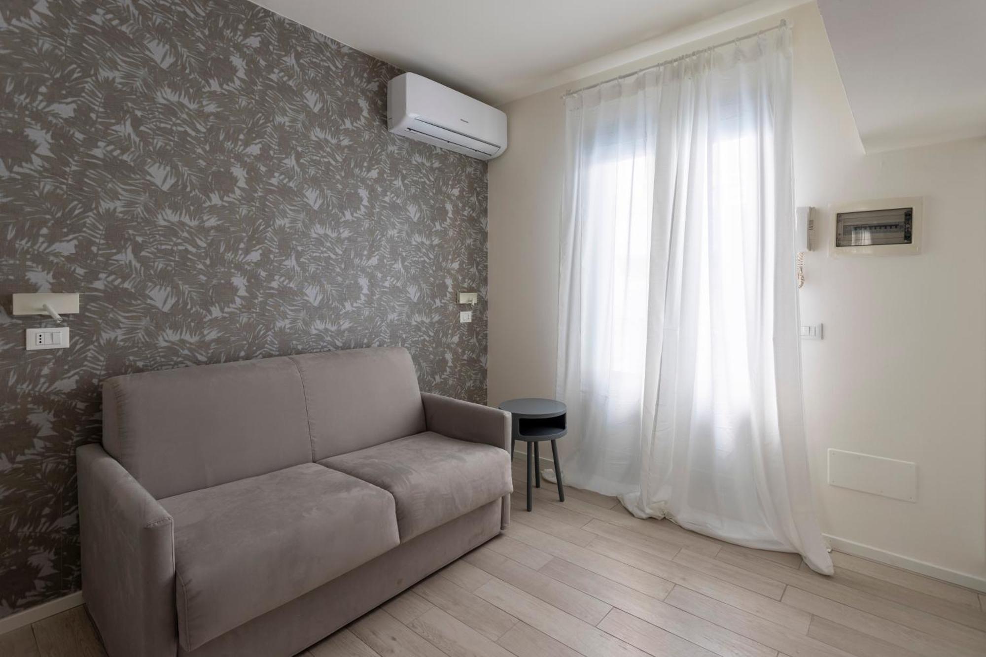 Italianway - The B Village Business Milan Extérieur photo