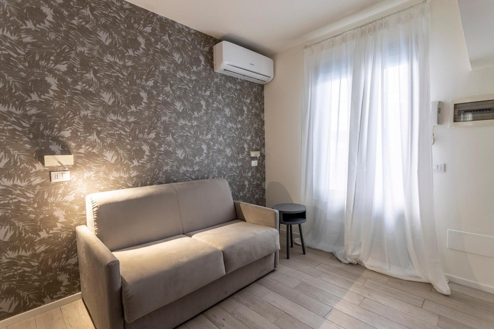 Italianway - The B Village Business Milan Extérieur photo